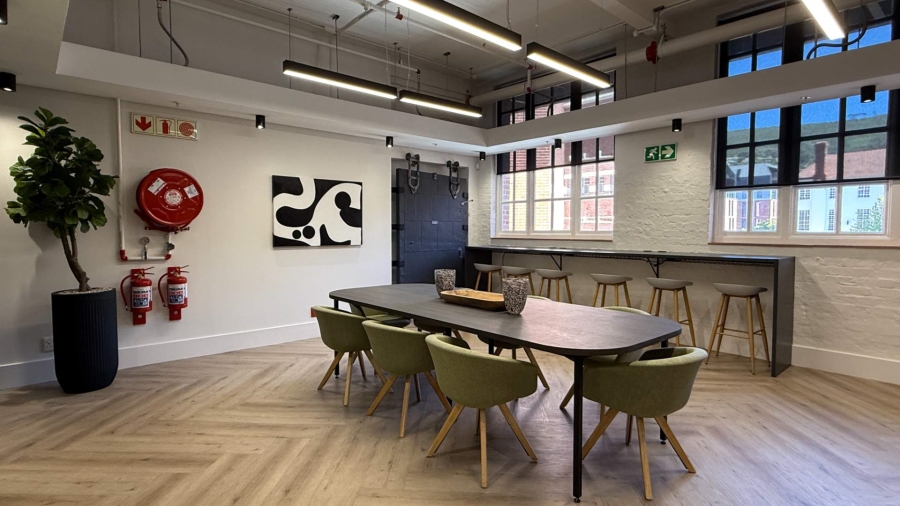 To Let commercial Property for Rent in Gardens Western Cape